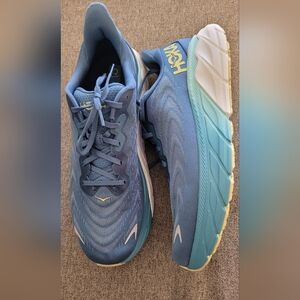 Men's Hoka Arahi 6 11.5D